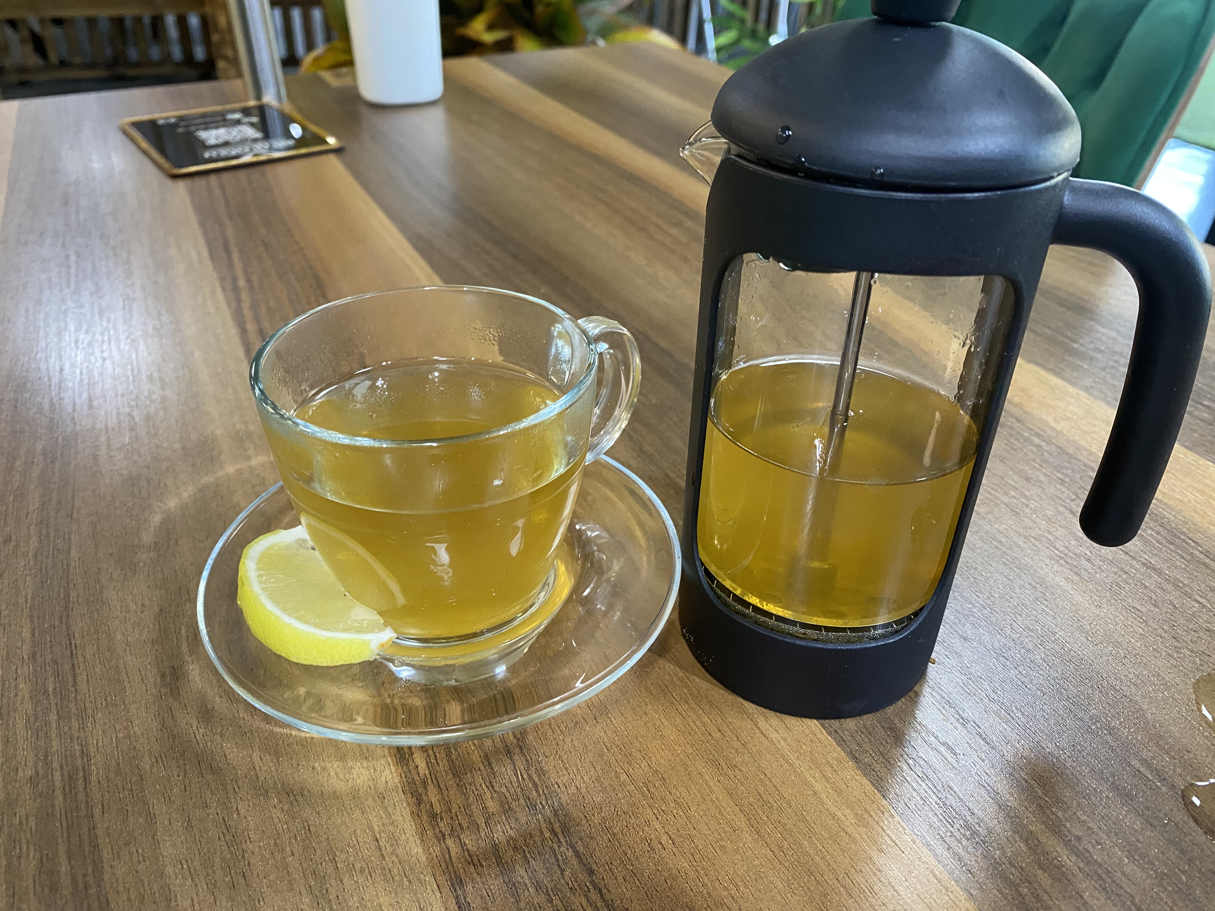 : tisane au citron ( limonlu çay )